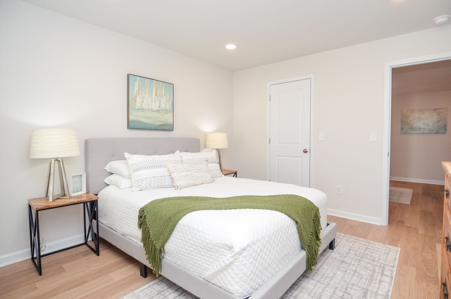 large bedroom at morgan park townhomes for rent lawrenceville ga