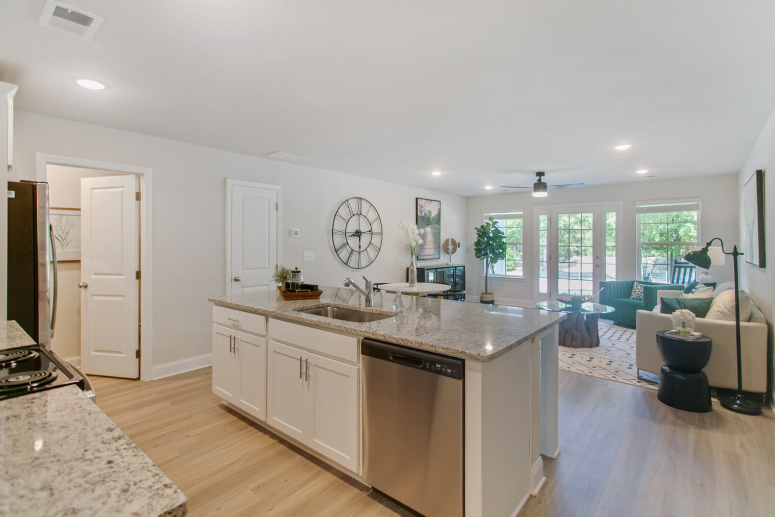 Living area at morgan park apartments lawrenceville