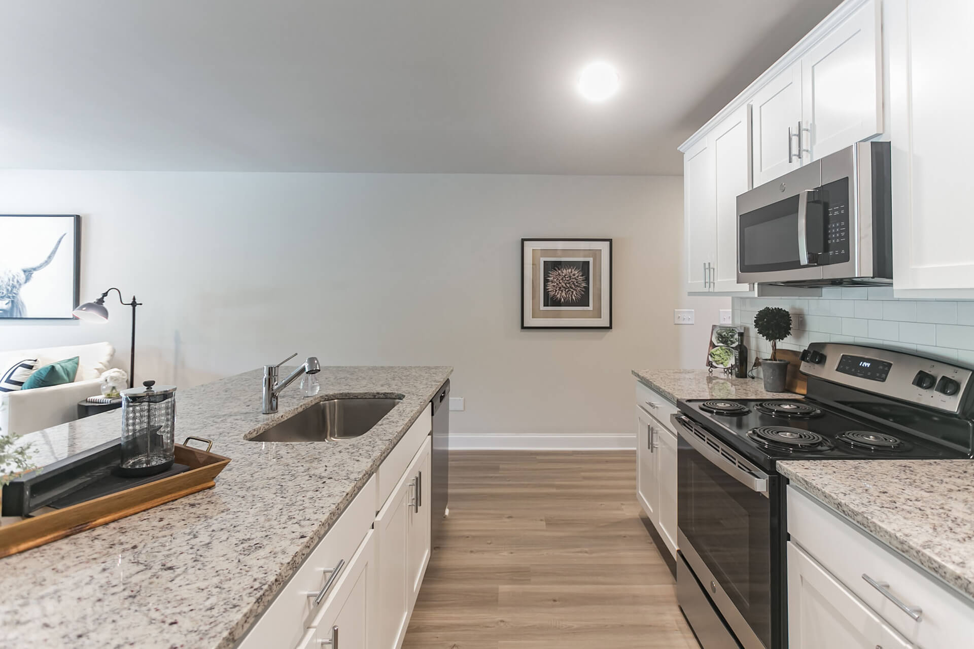 modern kitchen at lawrenceville rentals morgan park townhomes